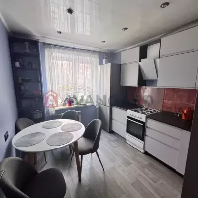 Снять квартиру - Днепр, Славы бульв.. Аренда недвижимости - Соборный (Жовтневый), вторичный рынок и новострой недорого, цена до 12000грн, объявление №1900101 фото 1