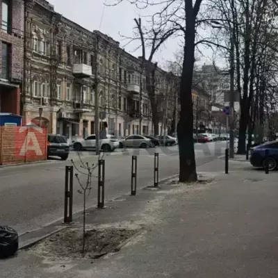 Купить квартиру - Днепр, Короленко ул.. Продажа недвижимости - Город и пригород, вторичный рынок и новострой недорого, цена до 50000$, объявление №1960262 фото 2