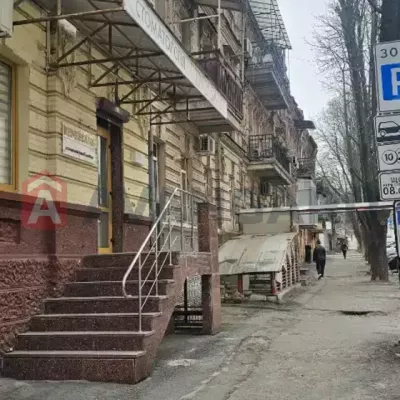 Купить квартиру - Днепр, Короленко ул.. Продажа недвижимости - Город и пригород, вторичный рынок и новострой недорого, цена до 50000$, объявление №1960262 фото 4