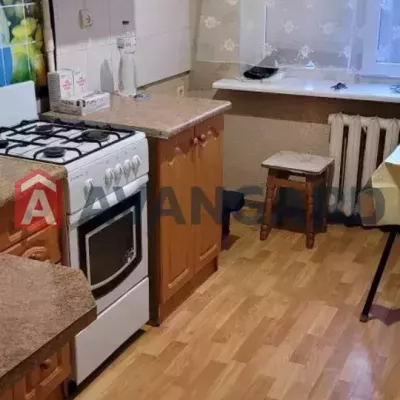 Снять квартиру - Днепр, Метростроевская ул.4. Аренда недвижимости - Новокодакский (Ленинский), вторичный рынок и новострой недорого, цена до 10000грн, объявление №1999944 фото 1