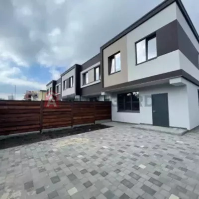 Купить дом - Днепр, Генерала Пушкина ул.. Продажа недвижимости - Соборный (Жовтневый), вторичный рынок и новострой недорого, цена до 95000$, объявление №1987103 фото 1