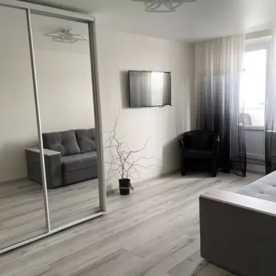 Купить квартиру - Харьков, Полтавский Шлях ул.152а, Холодная Гора. Продажа недвижимости - Холодногорский (Ленинский), вторичный рынок и новострой недорого, цена до 38500$, объявление №2005698 фото 2
