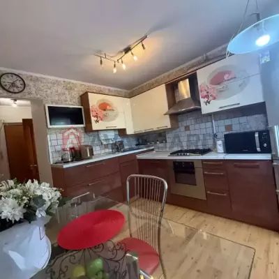 Купить квартиру - Днепр, Штабной пер.8. Продажа недвижимости - Соборный (Жовтневый), вторичный рынок и новострой недорого, цена до 65000$, объявление №2015181 фото 2