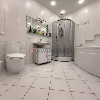 Купить квартиру - Днепр, Рабочая ул.146. Продажа недвижимости - Чечеловский (Красногвардейский), вторичный рынок и новострой недорого, цена до 89990$, объявление №2034300 фото 14