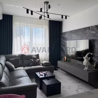 Купить квартиру - Днепр, Александра Поля просп.16. Продажа недвижимости - Центральный (Кировский), вторичный рынок и новострой недорого, цена до 110000$, объявление №2035768 фото 1